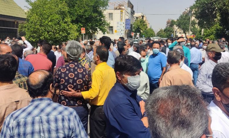 Iran: Clerical Regime Arrests Workers and Teachers and Uses Repressive Measures To Prevent May Day Protests