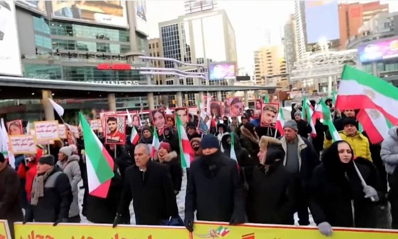 Iranians Rally in Toronto to Call for Support of Uprising
