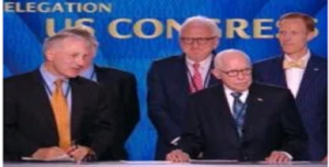 Michael Mukasey : préparez-vous à l’avenir de l’Iran après le régime dictatorial