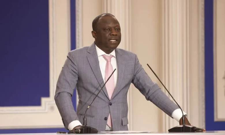 Former UN Special Rapporteur Clément Nyaletsossi Voule Urges International Action Against Human Rights Violations in Iran