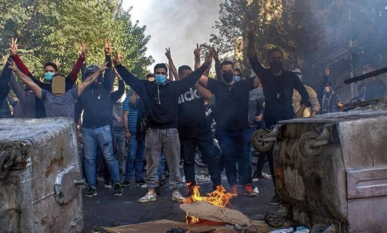 Iran’s Regime Officials Express Growing Despair Amid Rising Threat of Uprising