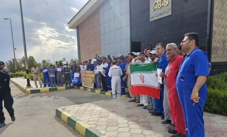 Iran Protests: Widespread Demonstrations Against Economic Hardship and Government Policies