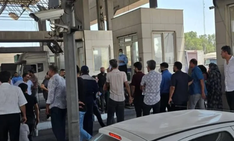 Iran’s Officials Clash and Sound Alarms as Crises Deepen, Unrest Feared