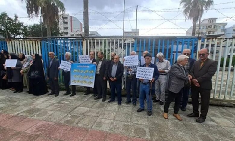 Iranian Retirees, Oil Workers Stage Widespread Protests Against Regime Policies