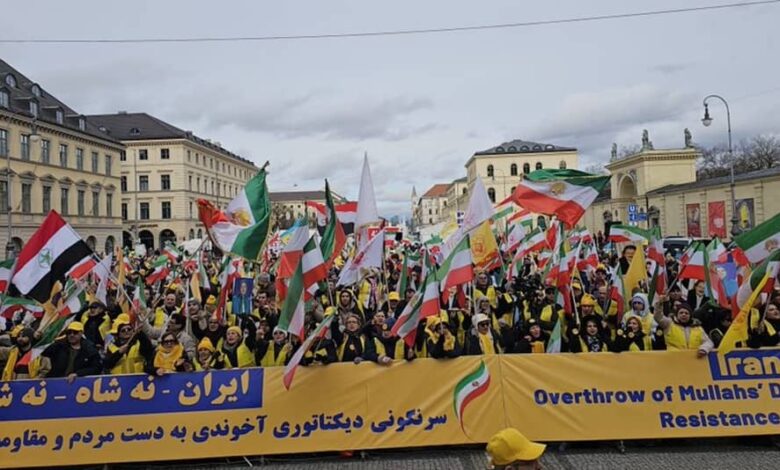 Munich Rally Echoes Iran’s Uprising: “No Shah, No Mullahs”