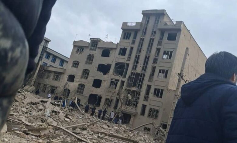 Neither Appeasement Nor War Will Free Iran