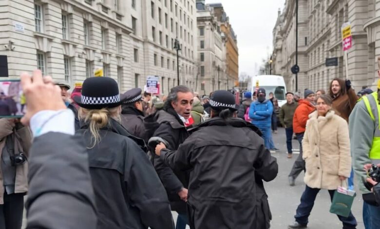 Monarchist Harassment and Violence Target Iranian Dissidents