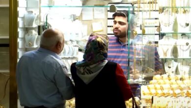 Iran Faces Deepening Economic Crisis Amid War, Blockades, and Policy Failures