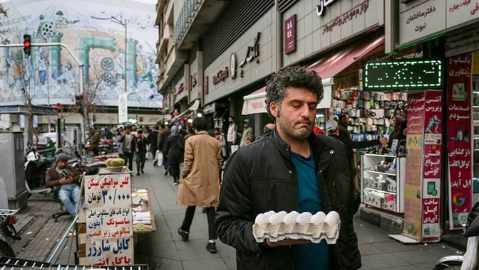 Fuel Crises, Halting Oil Exports, and Rising Inflation Push Iran Toward Unrest