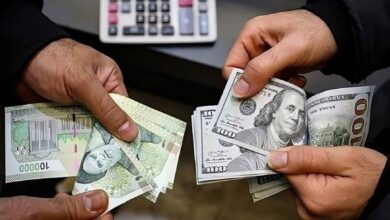 Dollar Breaks 220,000 as Money-Printing Admission and Infighting Deepen Iran’s Crisis