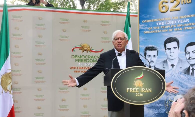 Sen. Robert Torricelli Says Democratic Change in Iran Must Be Led by Iranians