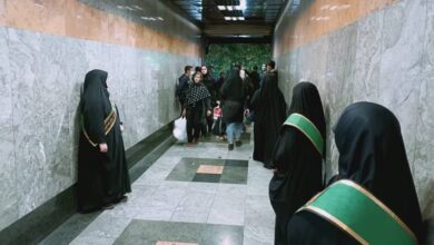 Iranian Regime’s Parliament Moves to Tighten Internet Controls as Subsidy Uncertainty and Security Arrests Deepen Domestic Pressures